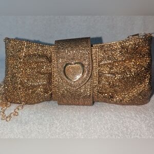 Lovcat gold tone evening shoulder crossbody clutch purse .